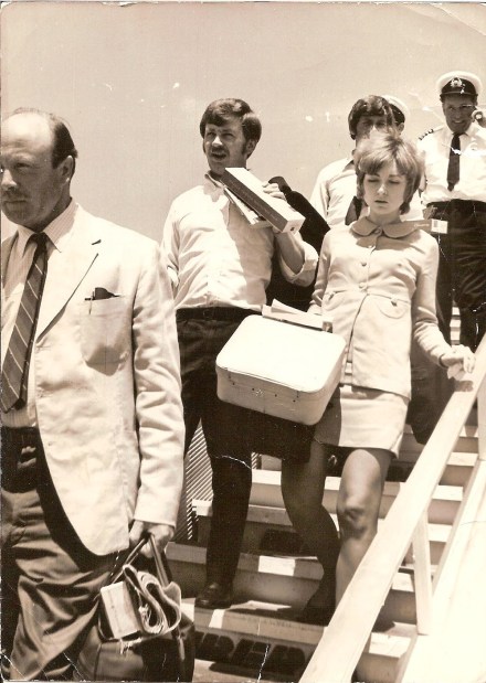 Retro fashion inspiration circa 1970. 1/2